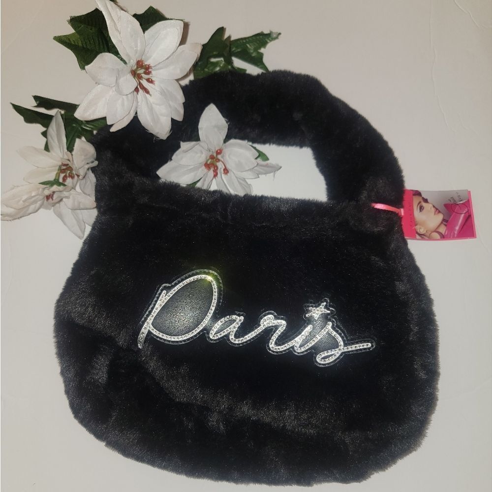 🆕️👜PARIS HILTON BLK FUR FOREVER FUR BAGUETTE  Shoulder Bag